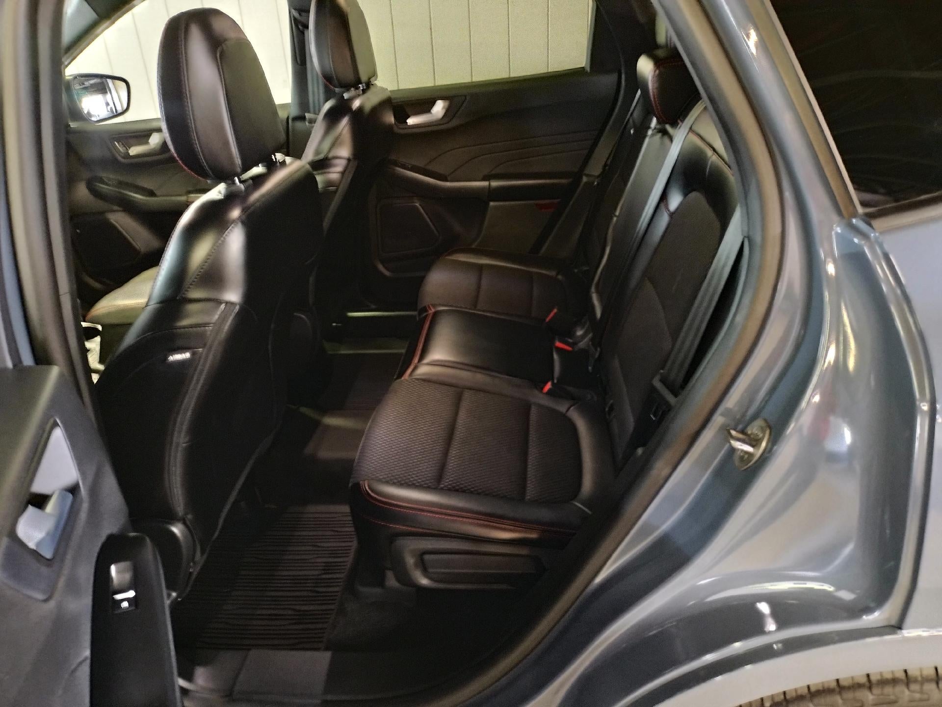 2024 Ford Escape ST-Line AWD