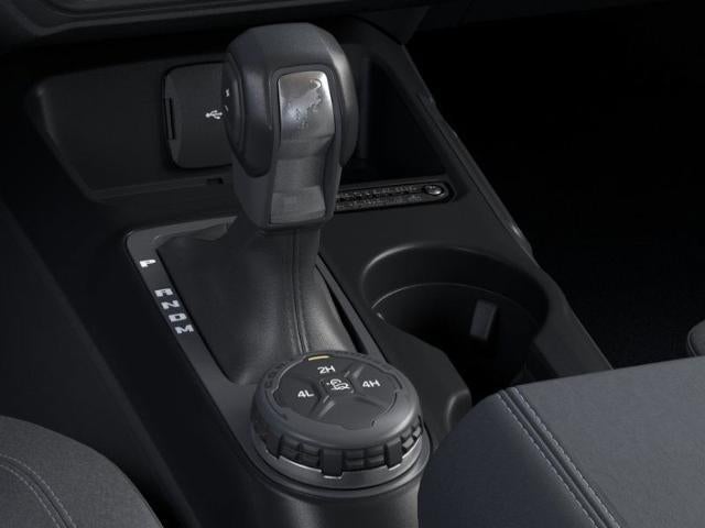 2025 Ford Bronco Outer Banks 4 Door 4x4