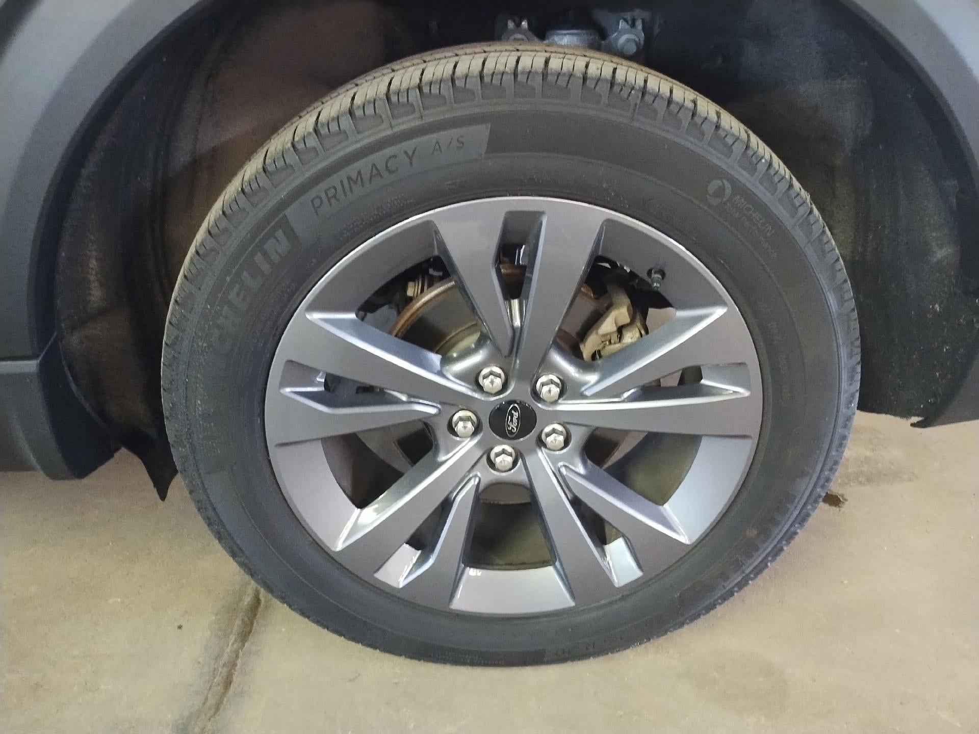 2023 Ford Explorer XLT 4WD