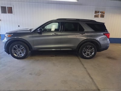 2023 Ford Explorer XLT 4WD