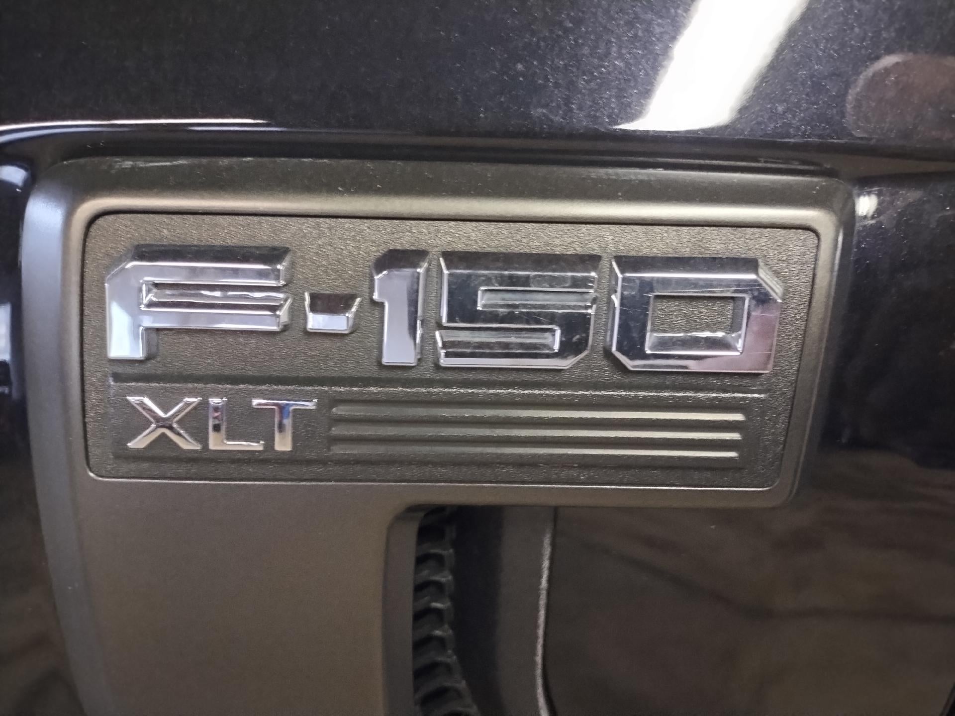 2023 Ford F-150 XL 4WD SuperCrew 5.5' Box