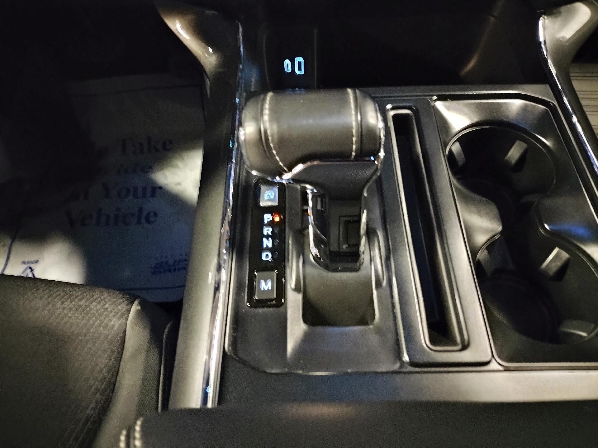 2023 Ford F-150 XL 4WD SuperCrew 5.5' Box